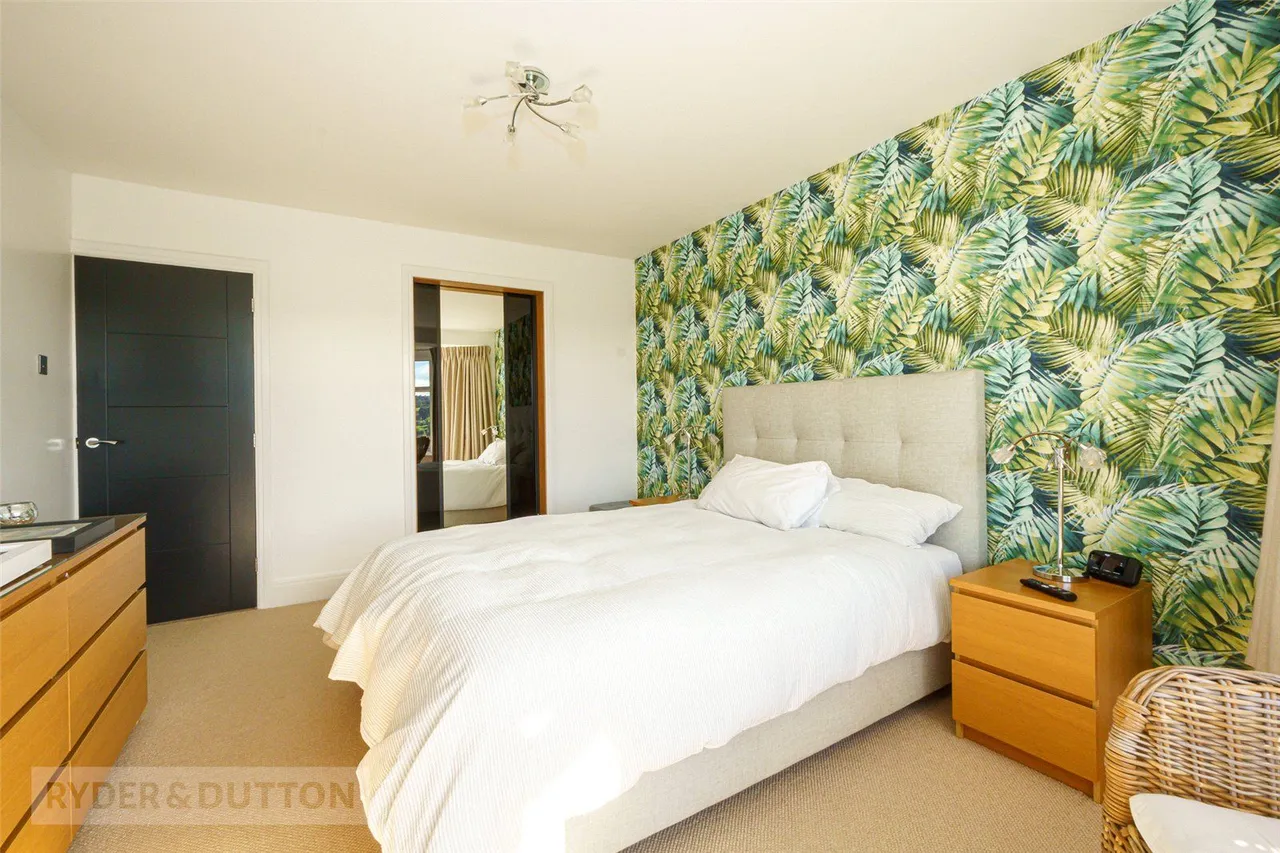 Stoneleigh, Sowerby Bridge, HX6, photo 17