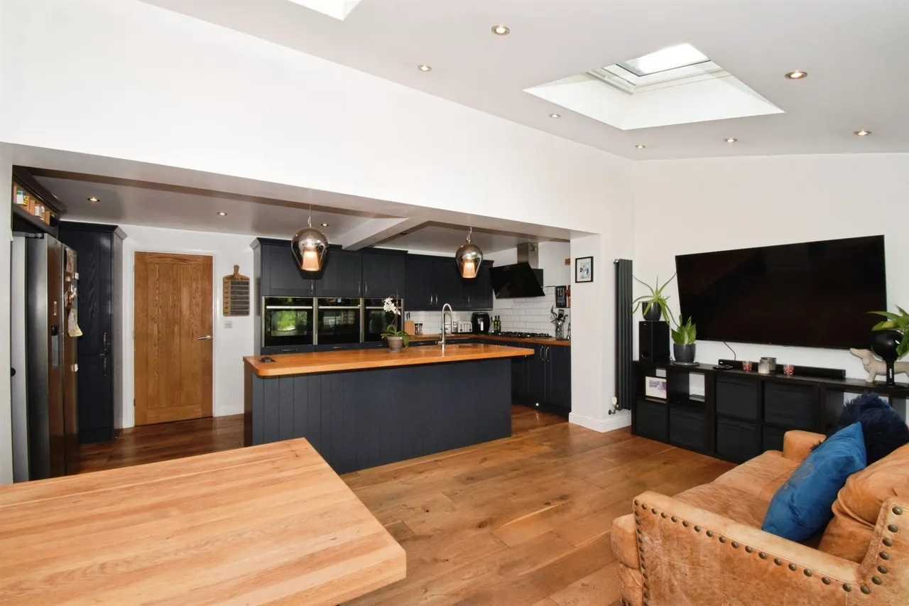Edward Road, Fleckney, LE8, photo 8