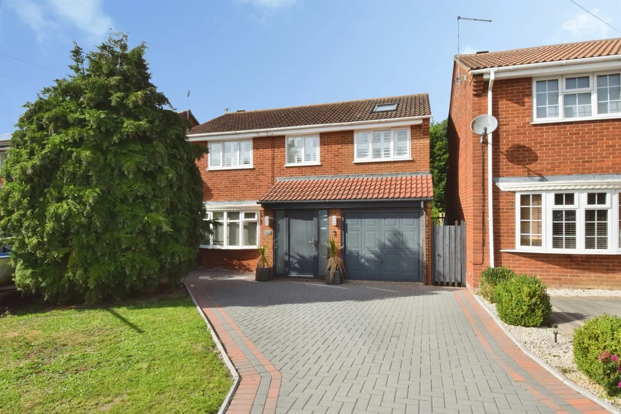 4 bed house for sale, Edward Road, Fleckney, LE8