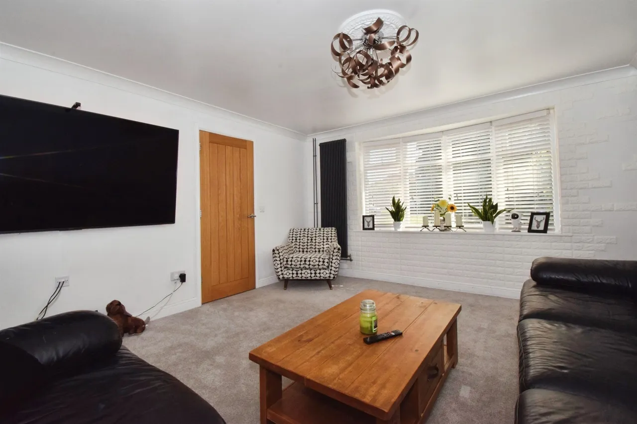 Edward Road, Fleckney, LE8, photo 2