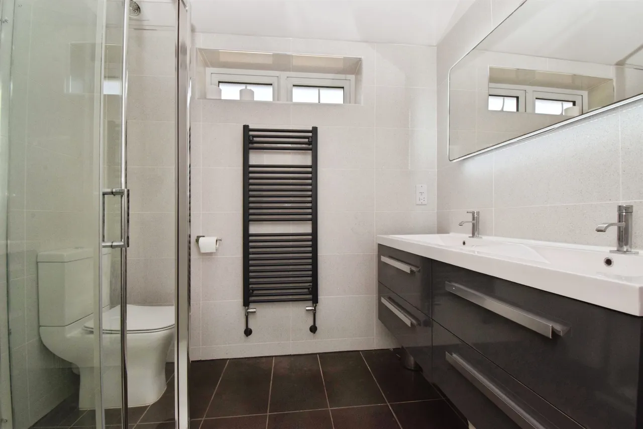 Edward Road, Fleckney, LE8, photo 22