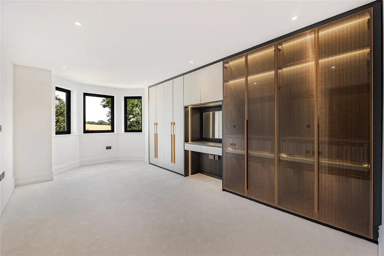 Woodlands Lane, Windlesham, GU20, photo 10
