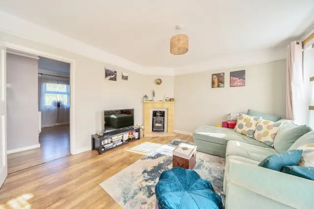 Cotswold Crescent, Chipping Norton, OX7, photo 2