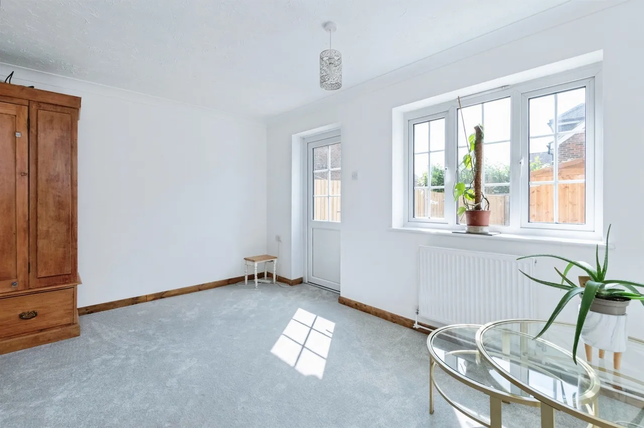 Flaxfields End, Fordingbridge, SP6, photo 6