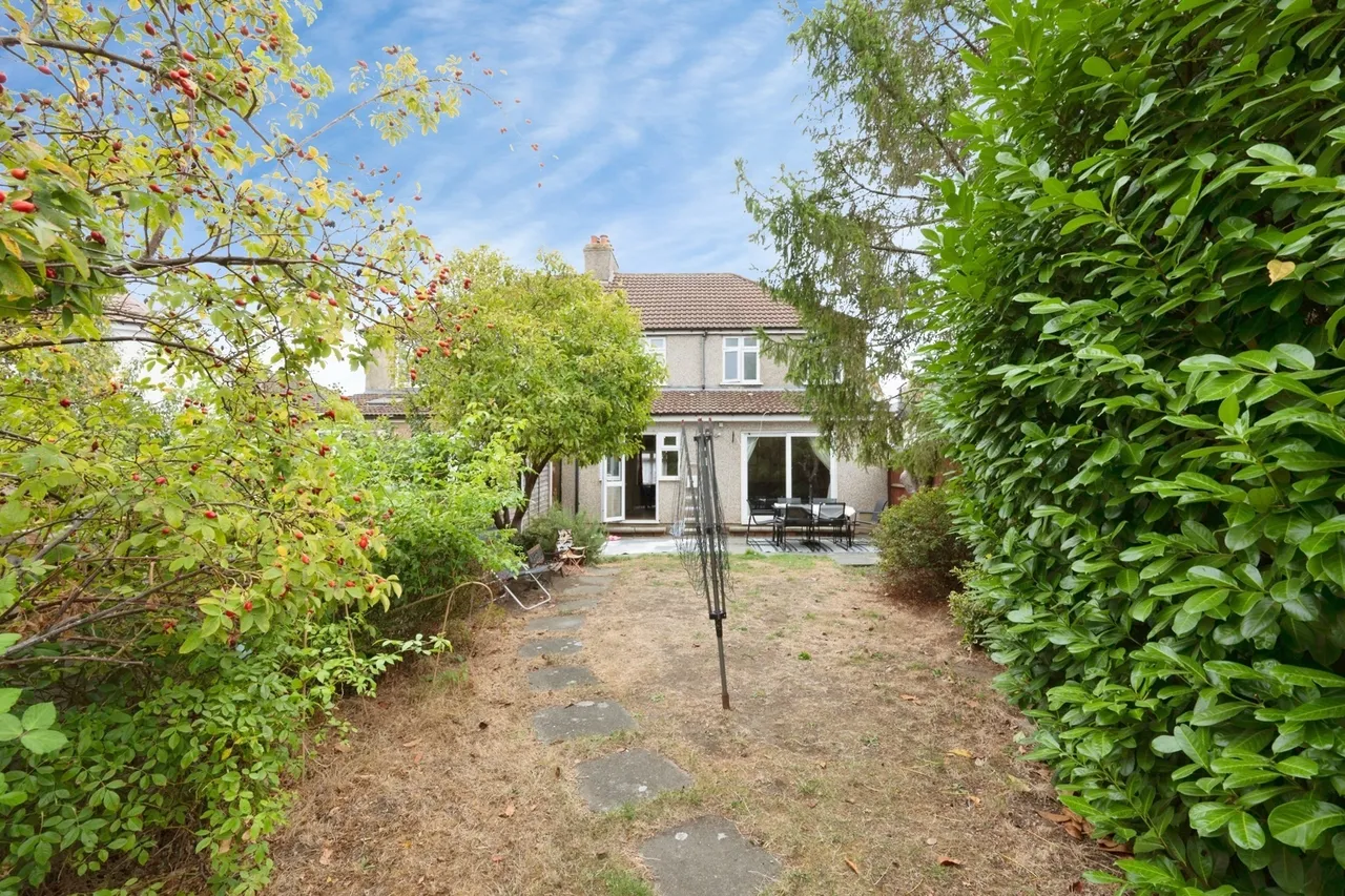 Longfellow Road, Worcester Park, KT4, photo 18