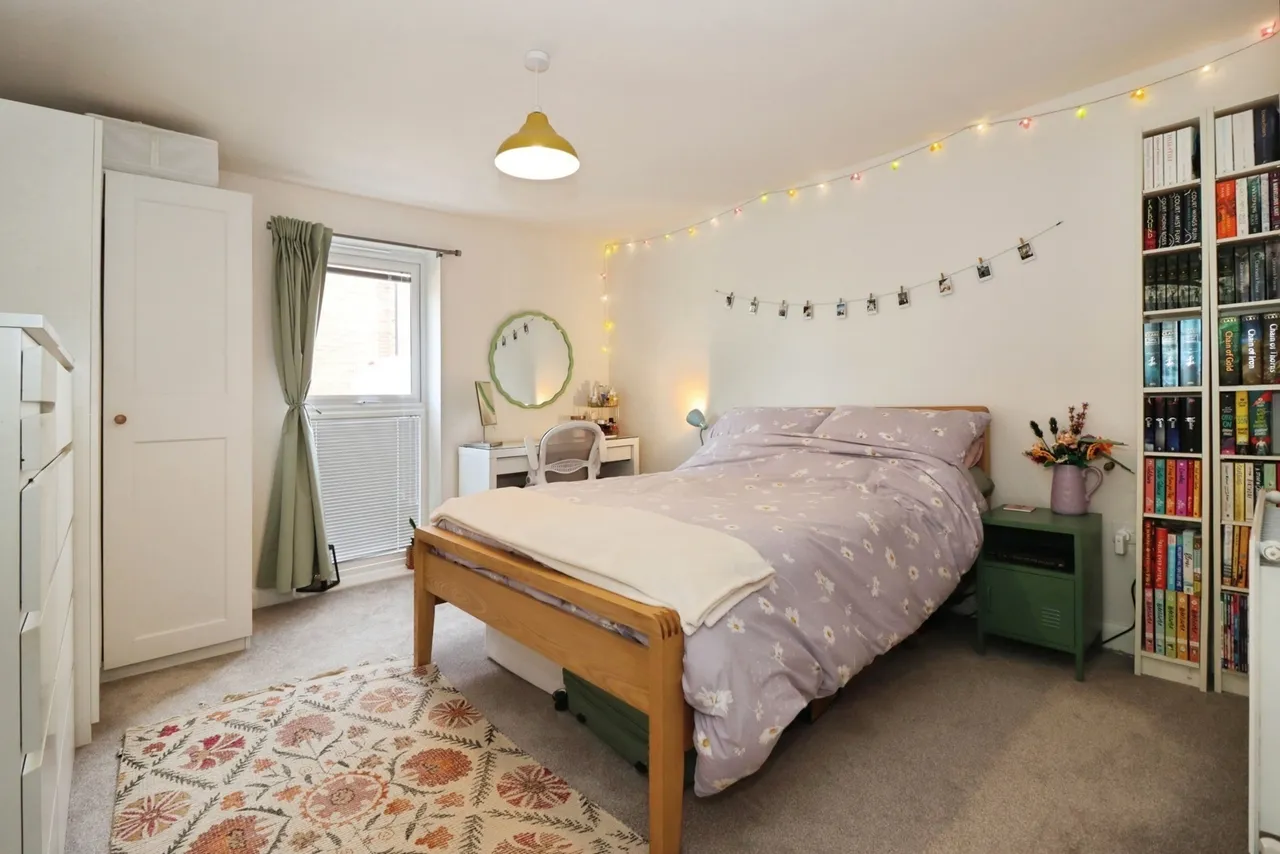 Dowsell Way, Yate, Bristol, Gloucestershire, BS37, photo 12