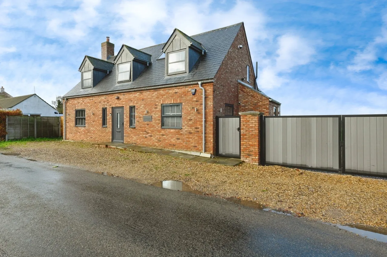 4 bed house for sale — The Marsh, Walpole St. Andrew, Wisbech, Norfolk, PE14