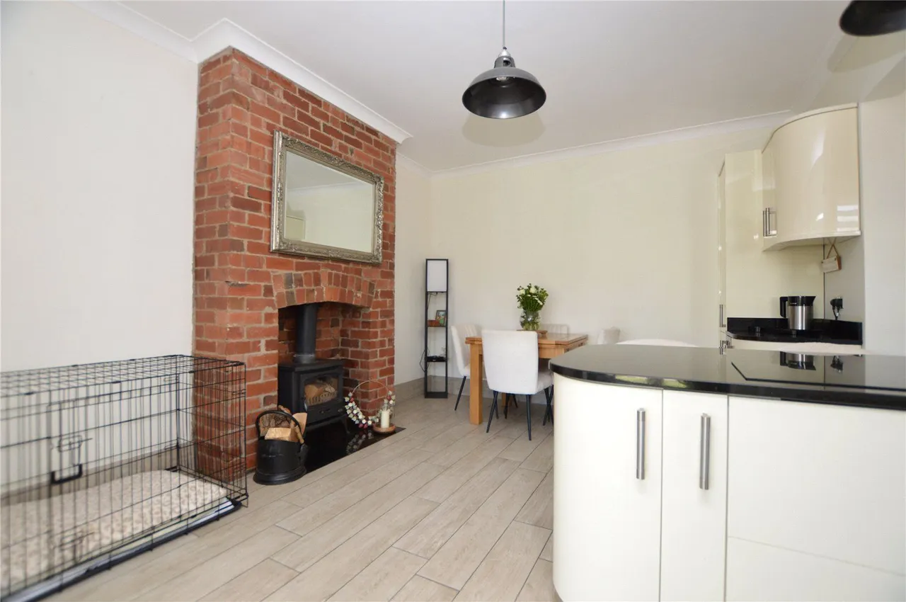 Oulton Lane, Rothwell, LS26, photo 21