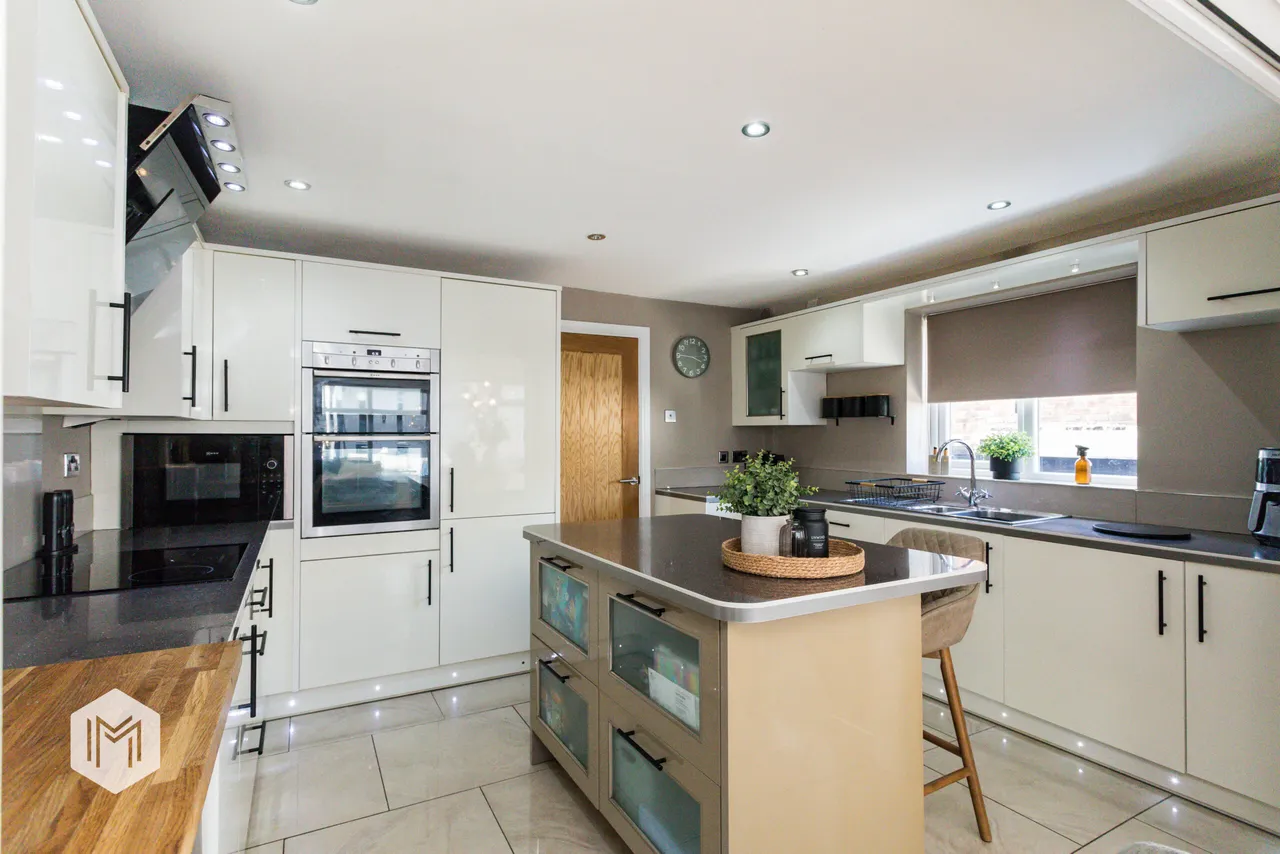 Seaford Road, Bolton, BL2 4BX, photo 4