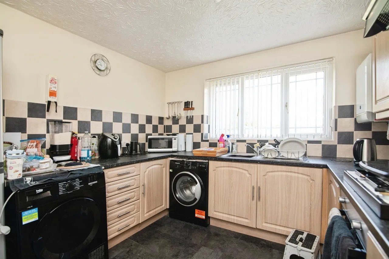 Standbridge Way, Tipton, DY4, photo 3