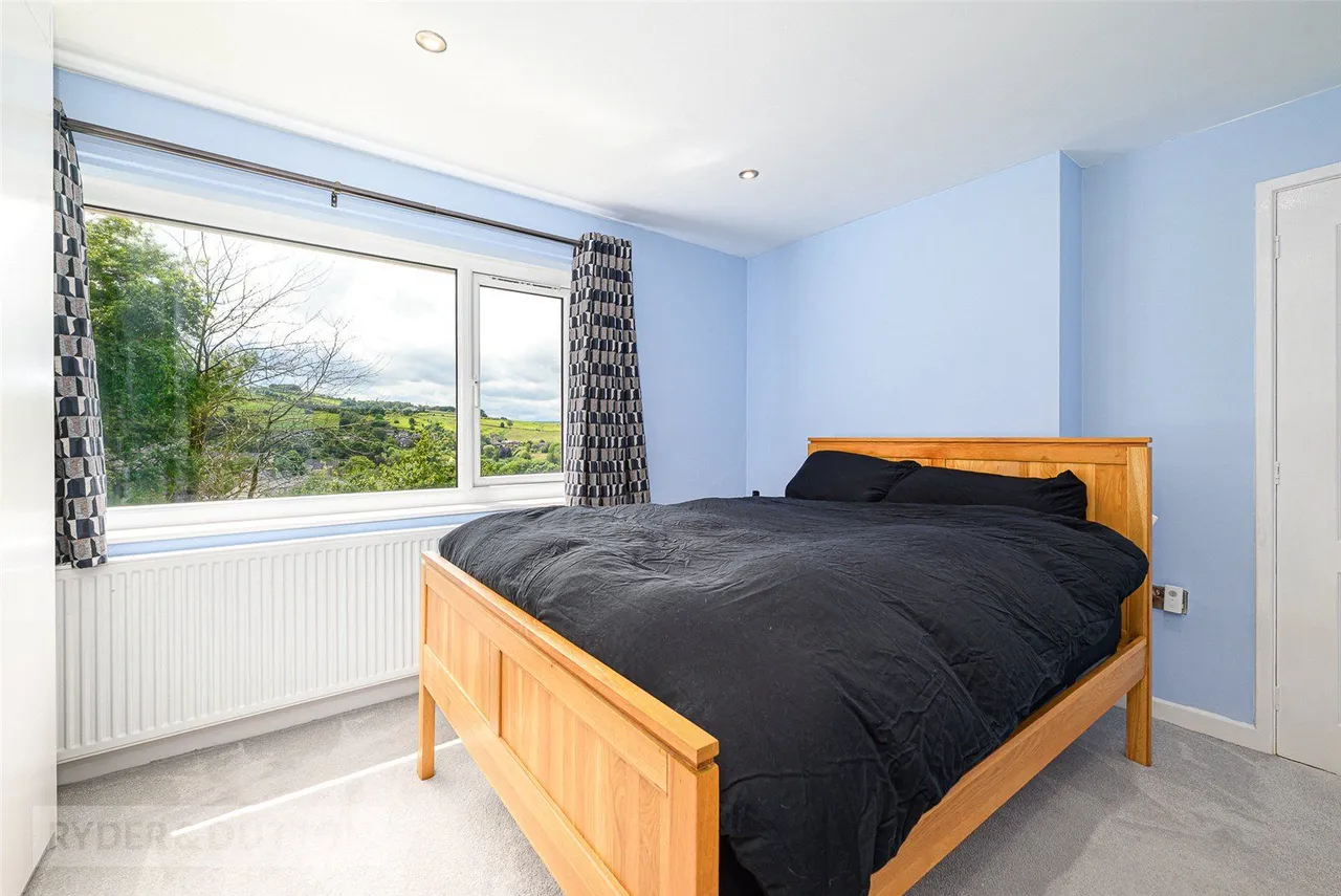 Pennine View, Linthwaite, HD7, photo 9