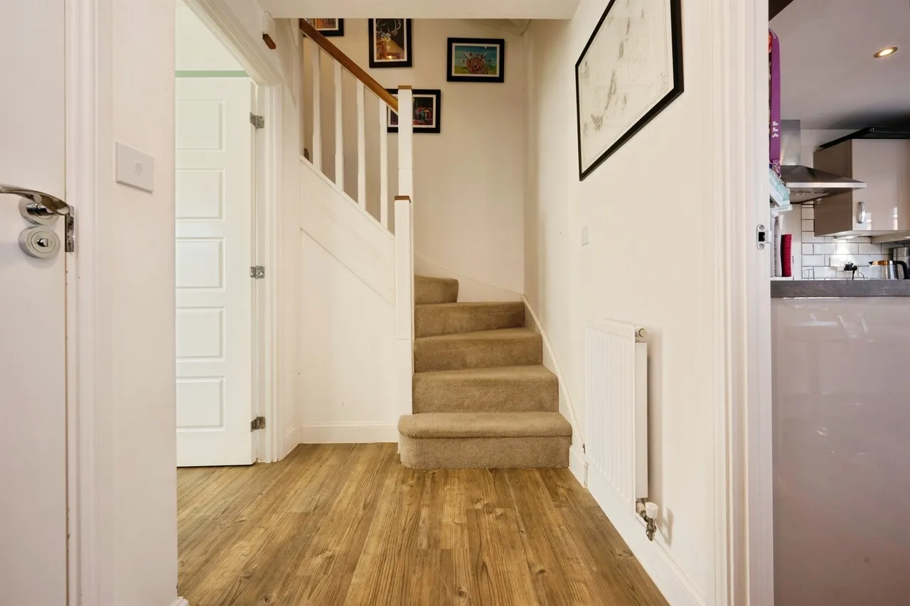 Ellesmere Gardens, Great Denham, Bedford, photo 10