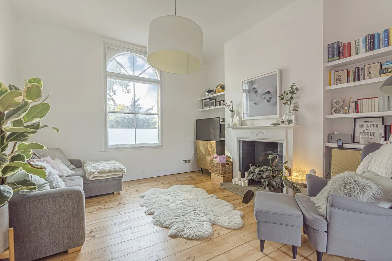 2 bed flat for sale — Blackheath Road, SE10