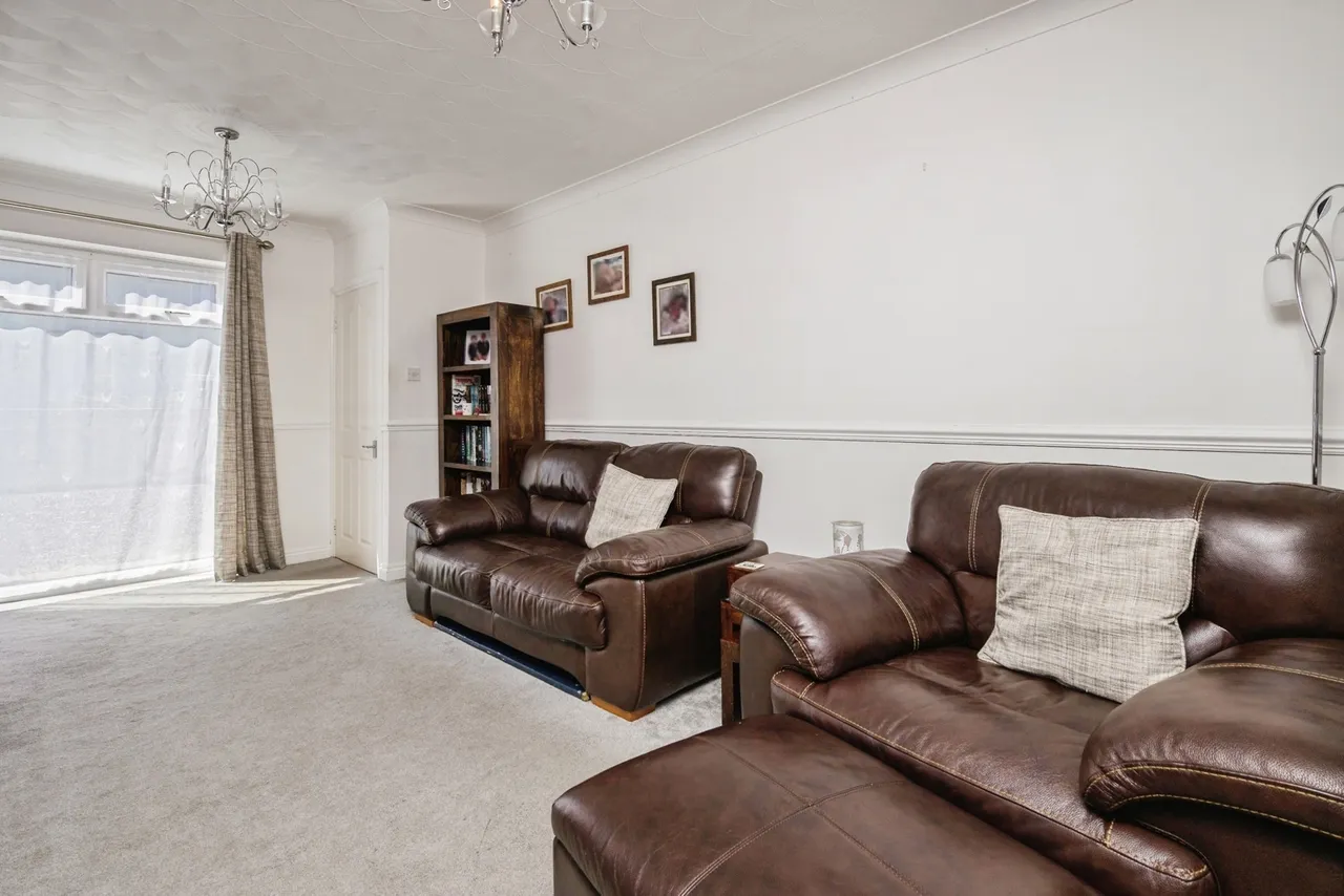 Pomphlett Close, Plymouth, PL9, photo 28