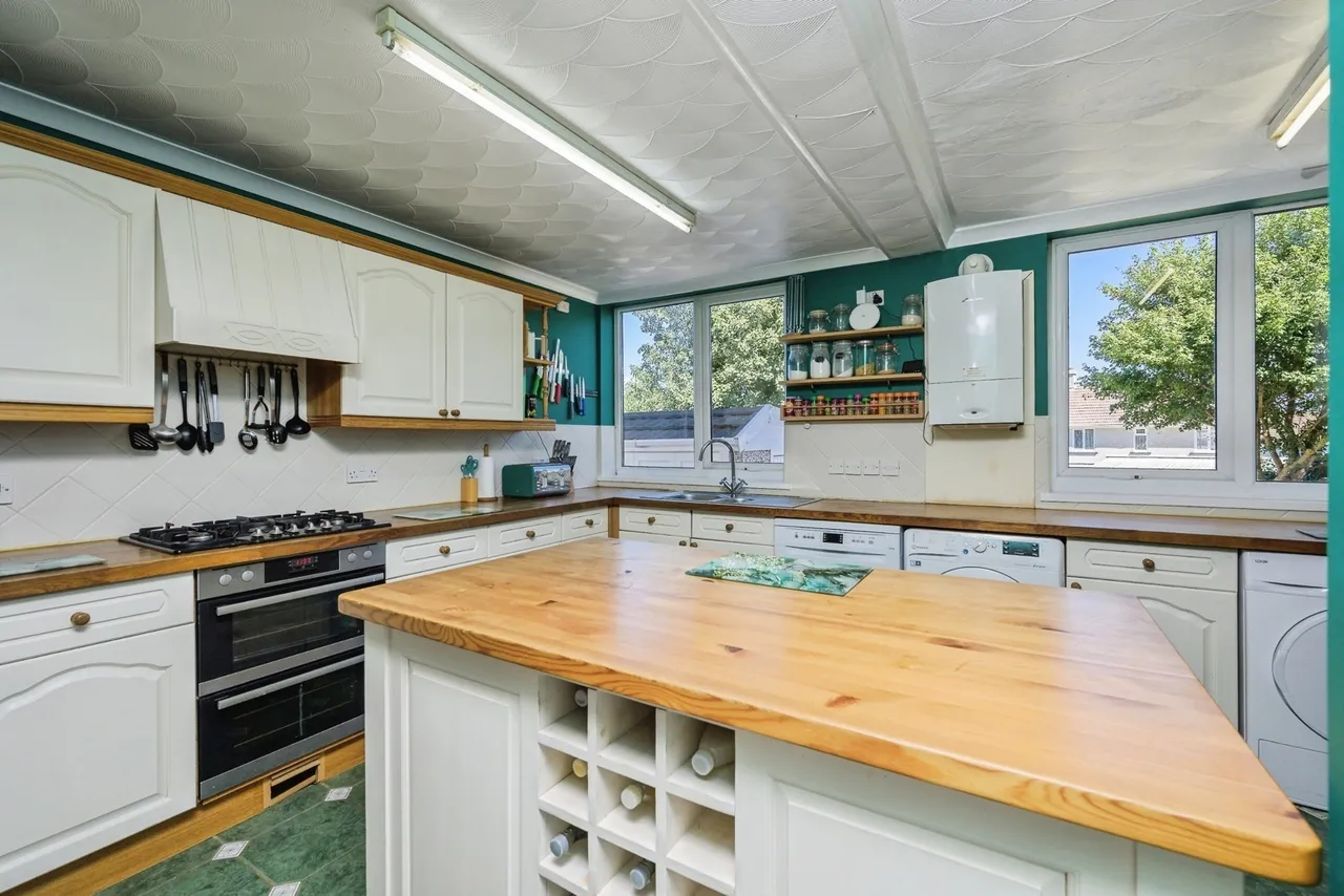 Pomphlett Close, Plymouth, PL9, photo 12