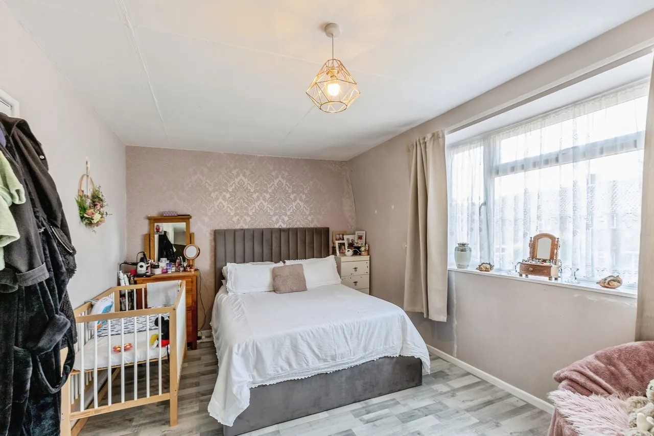 Coleshill Drive, BRISTOL, Avon, BS13, photo 11