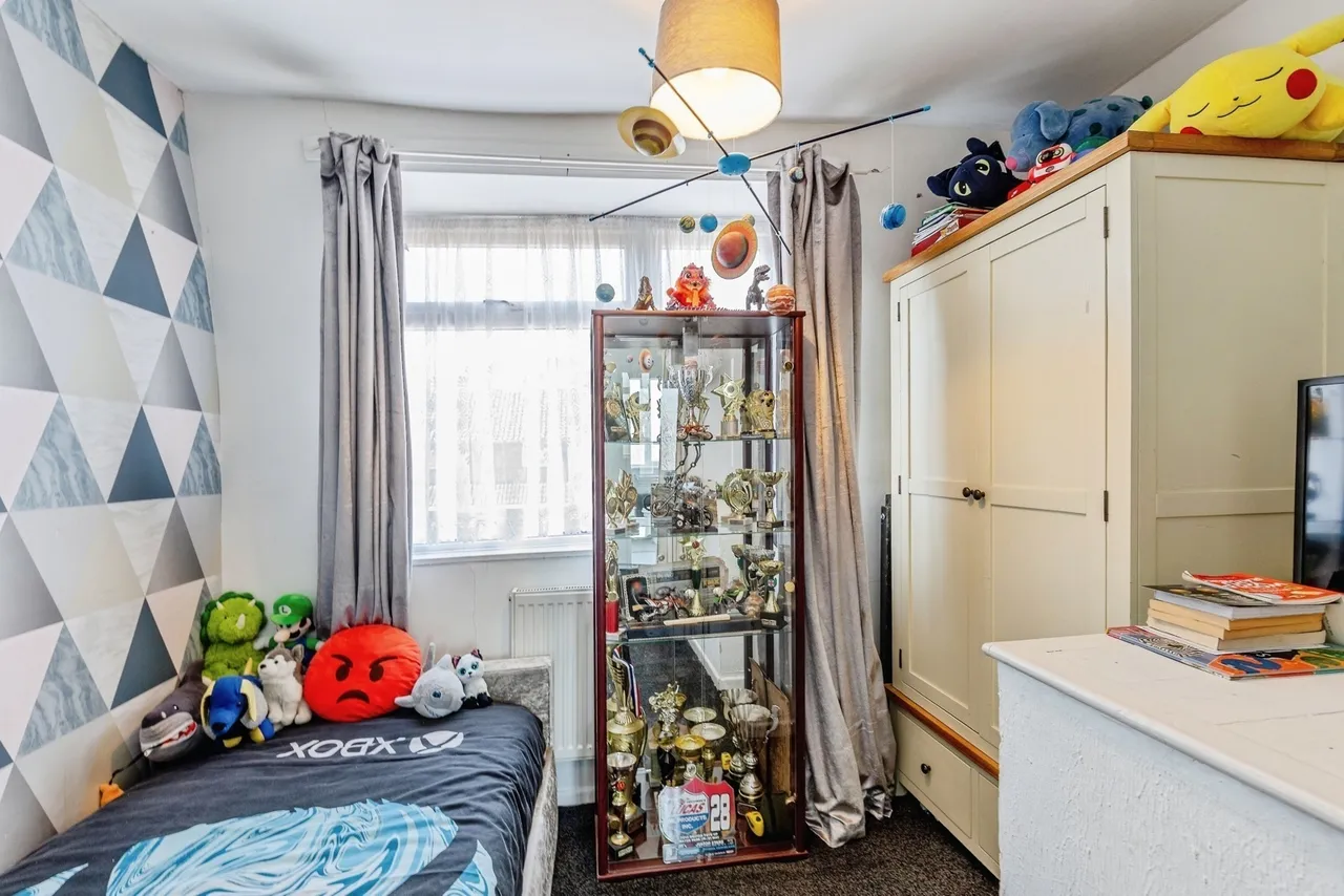 Coleshill Drive, BRISTOL, Avon, BS13, photo 16
