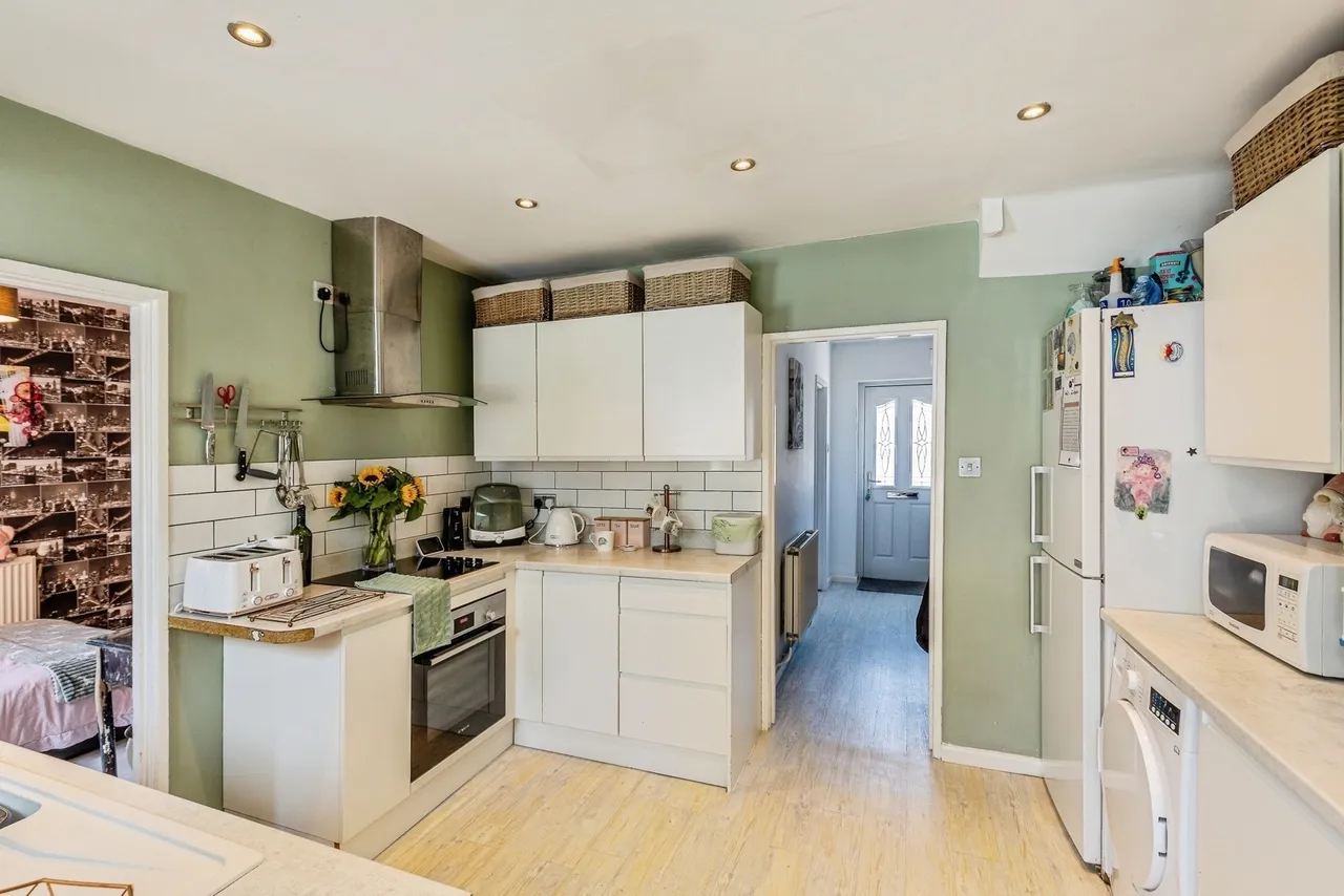 Coleshill Drive, BRISTOL, Avon, BS13, photo 8