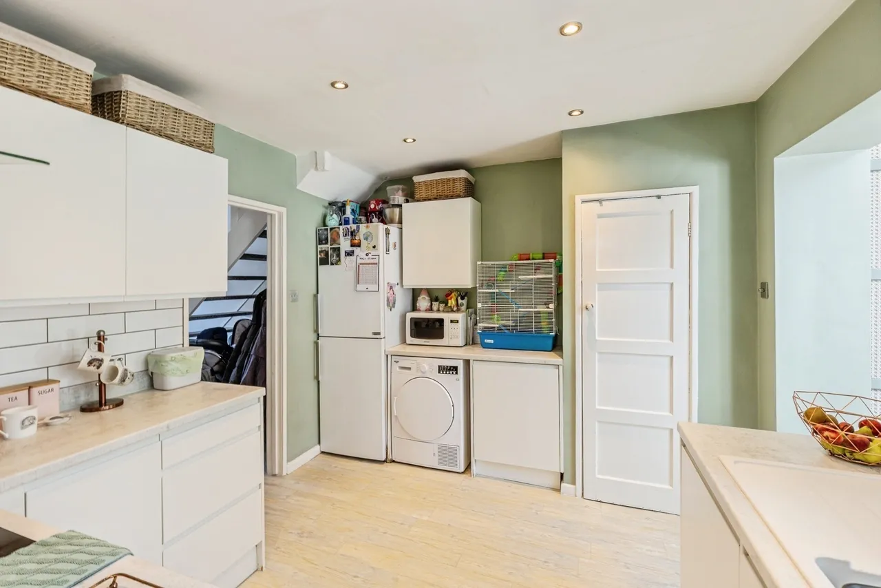 Coleshill Drive, BRISTOL, Avon, BS13, photo 6
