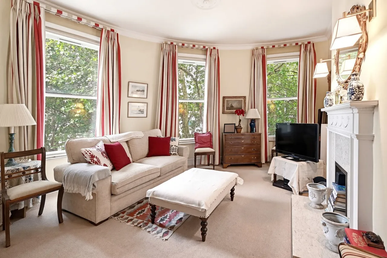 1 bed flat for sale, Drummond Gate, London, SW1V