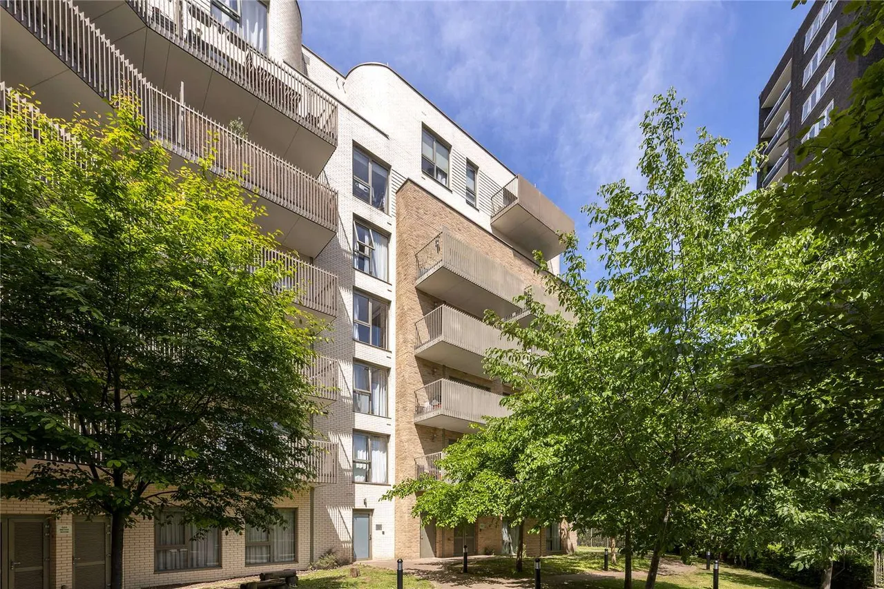 2 bed flat for sale — Lawn Road, London, NW3 2EN