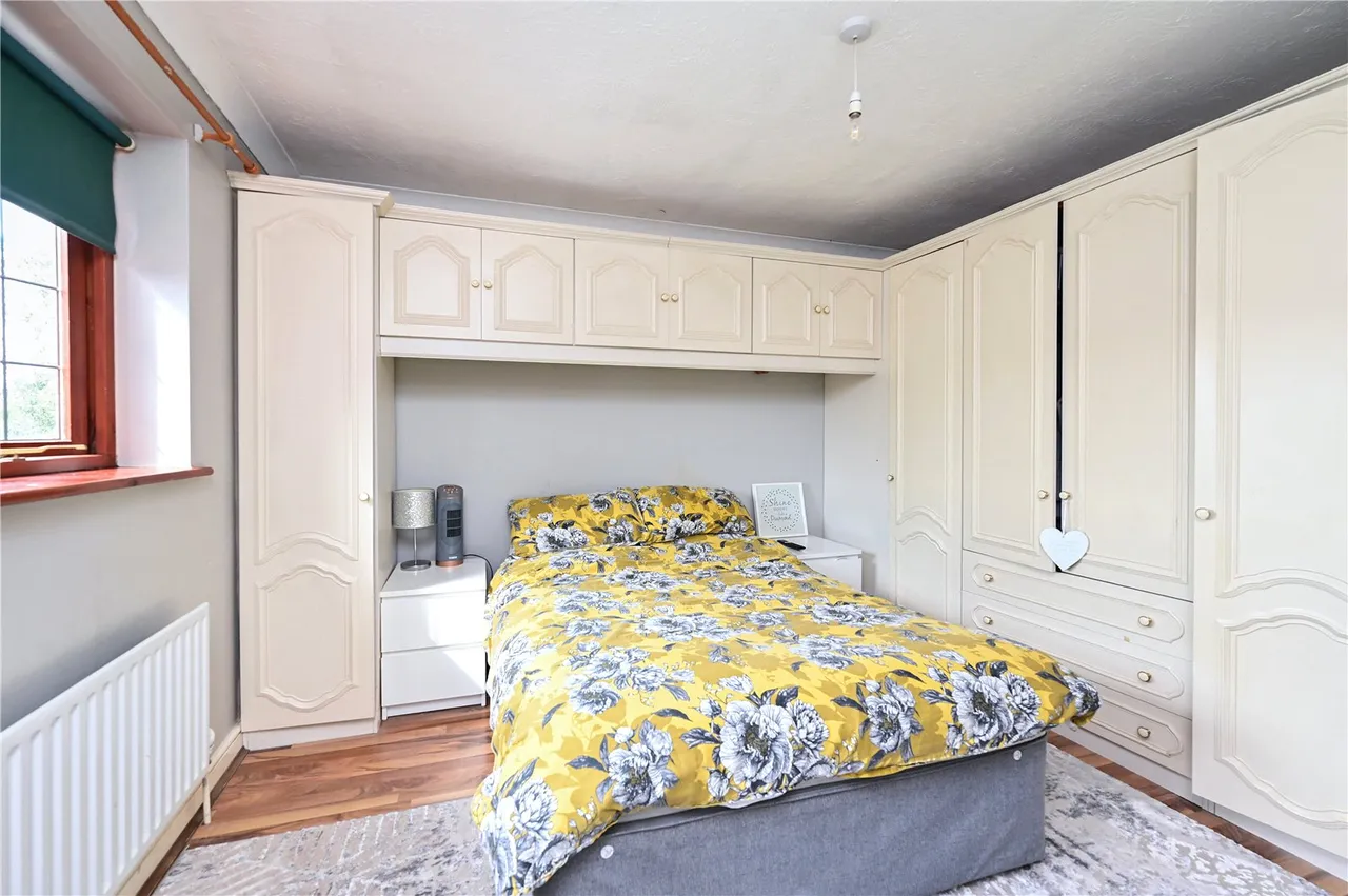 Bridge Mews, Tongham, Farnham, Surrey, GU10 1ER, photo 8