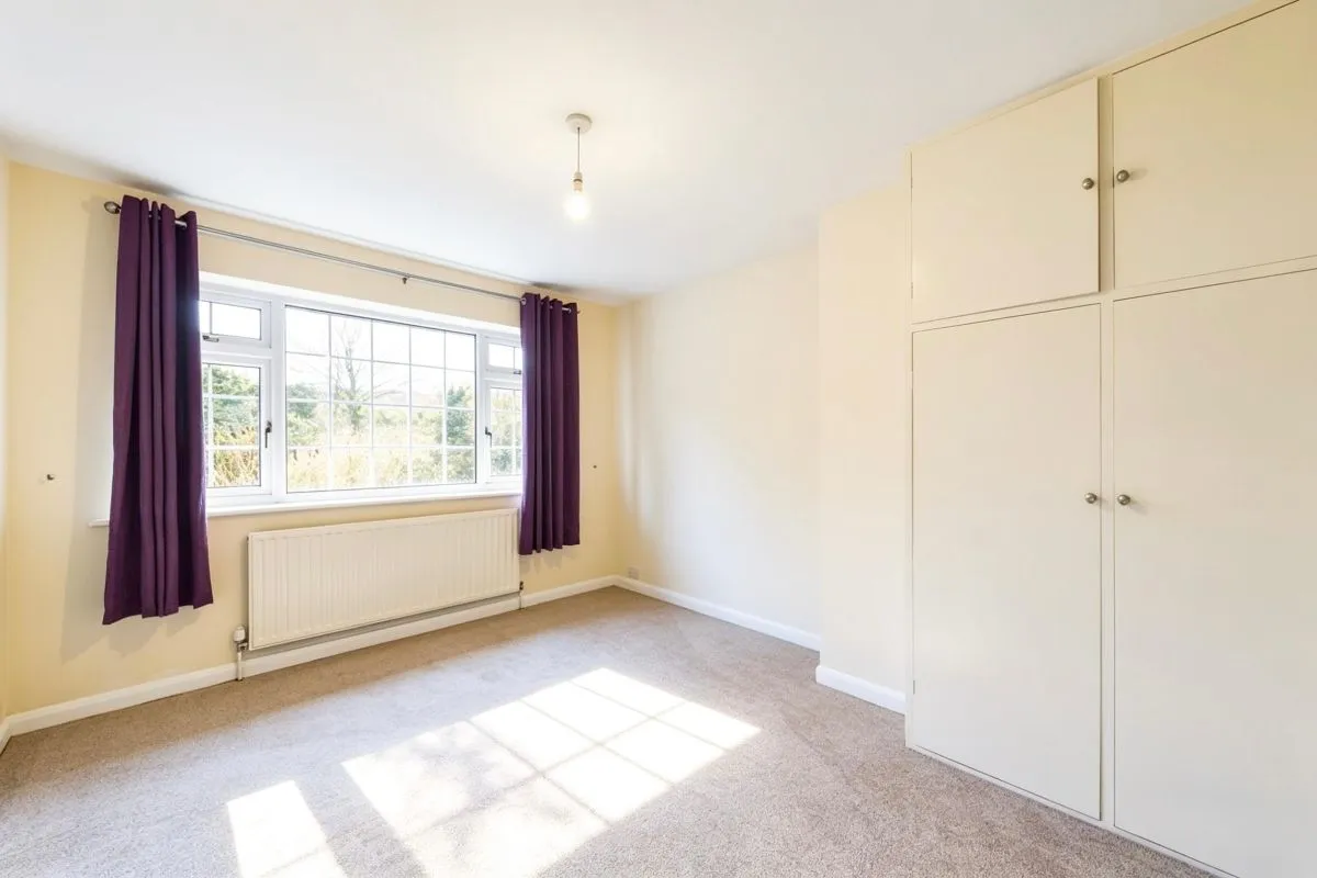 Brentwood Road, Herongate, Brentwood, photo 8