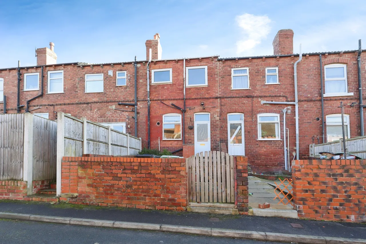 Park View, Leeds, LS25, photo 15