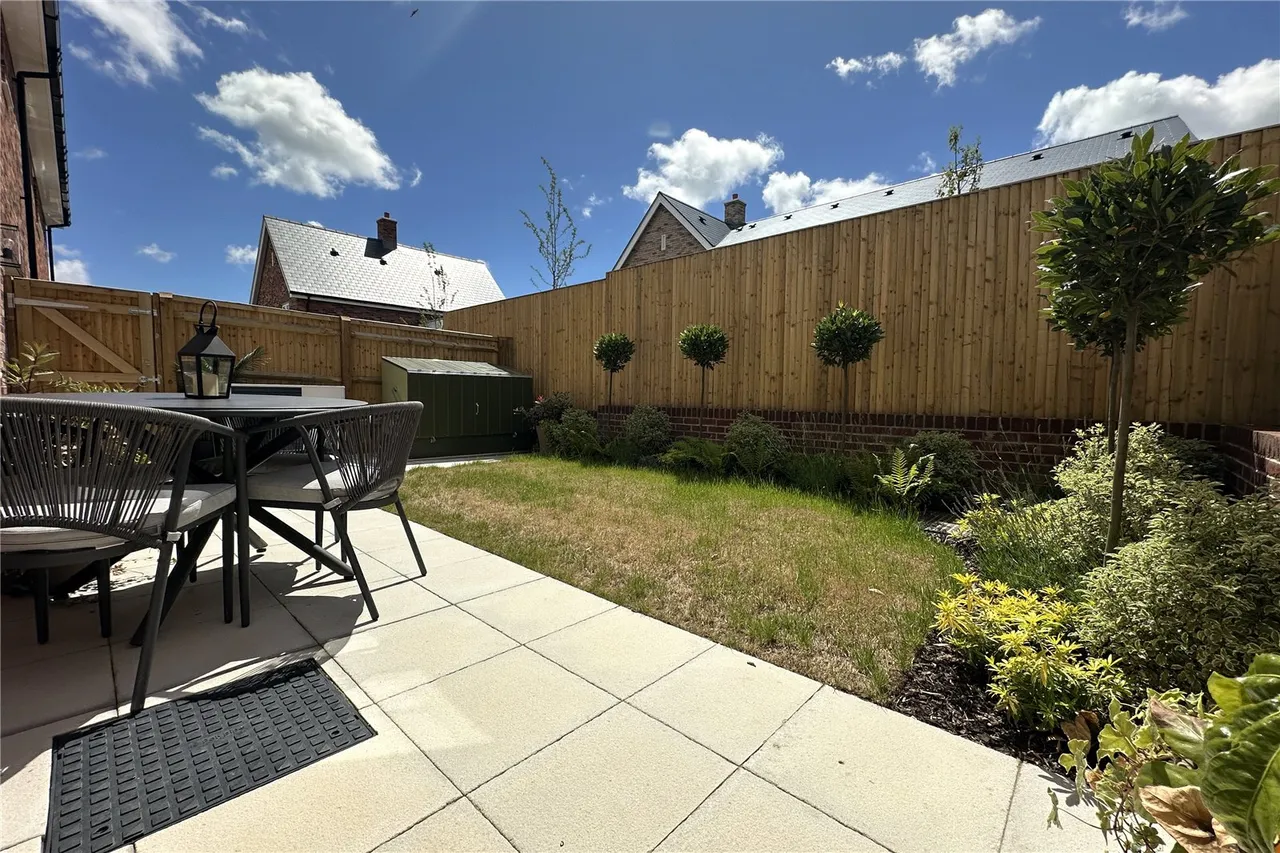 Hartland Village, Ively Road Fleet, Fleet, GU51 3GL, photo 13