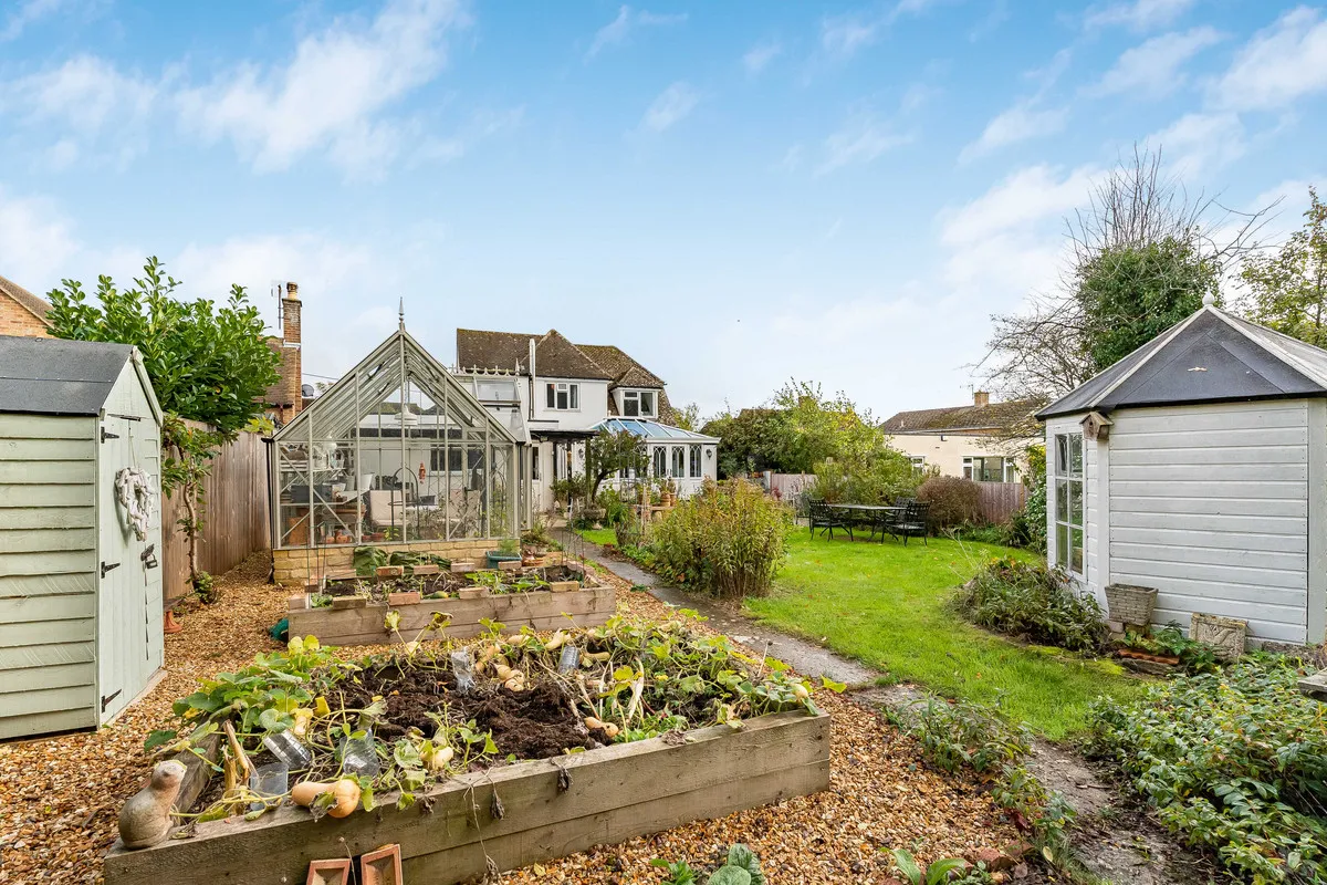 Common Road, North Leigh, photo 44