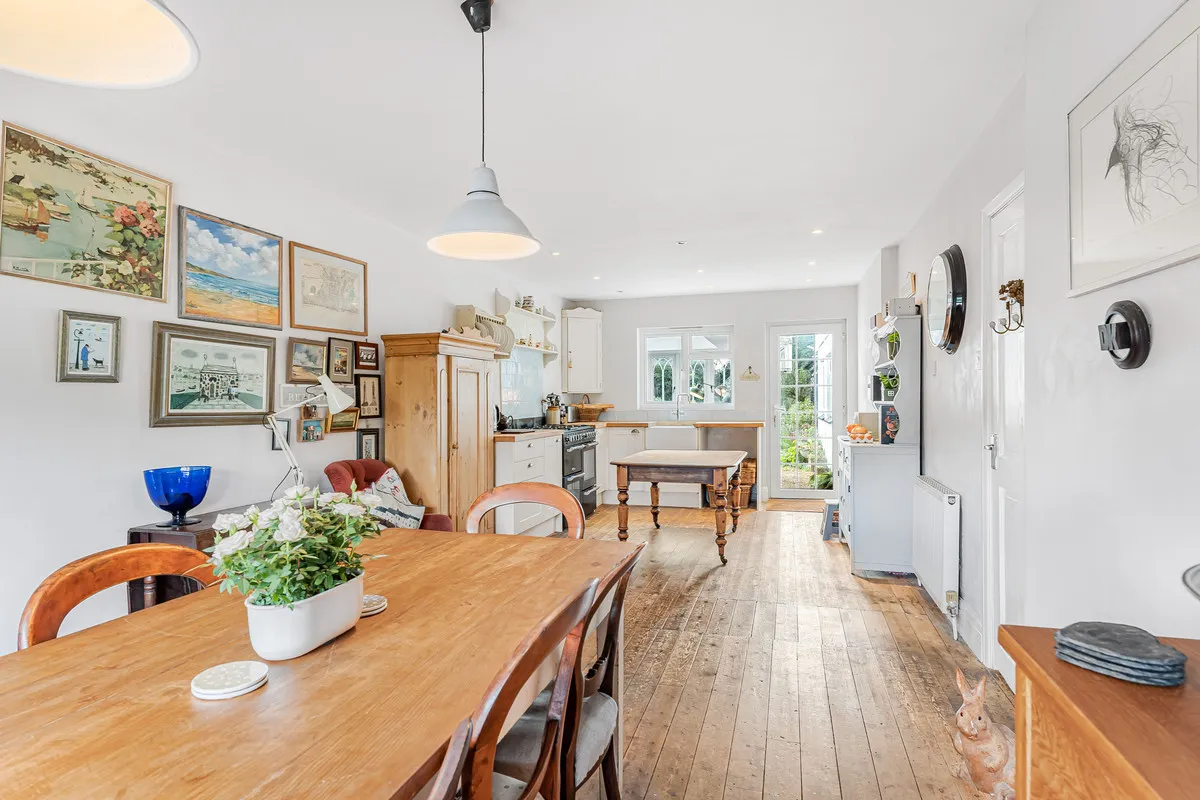 Common Road, North Leigh, photo 12