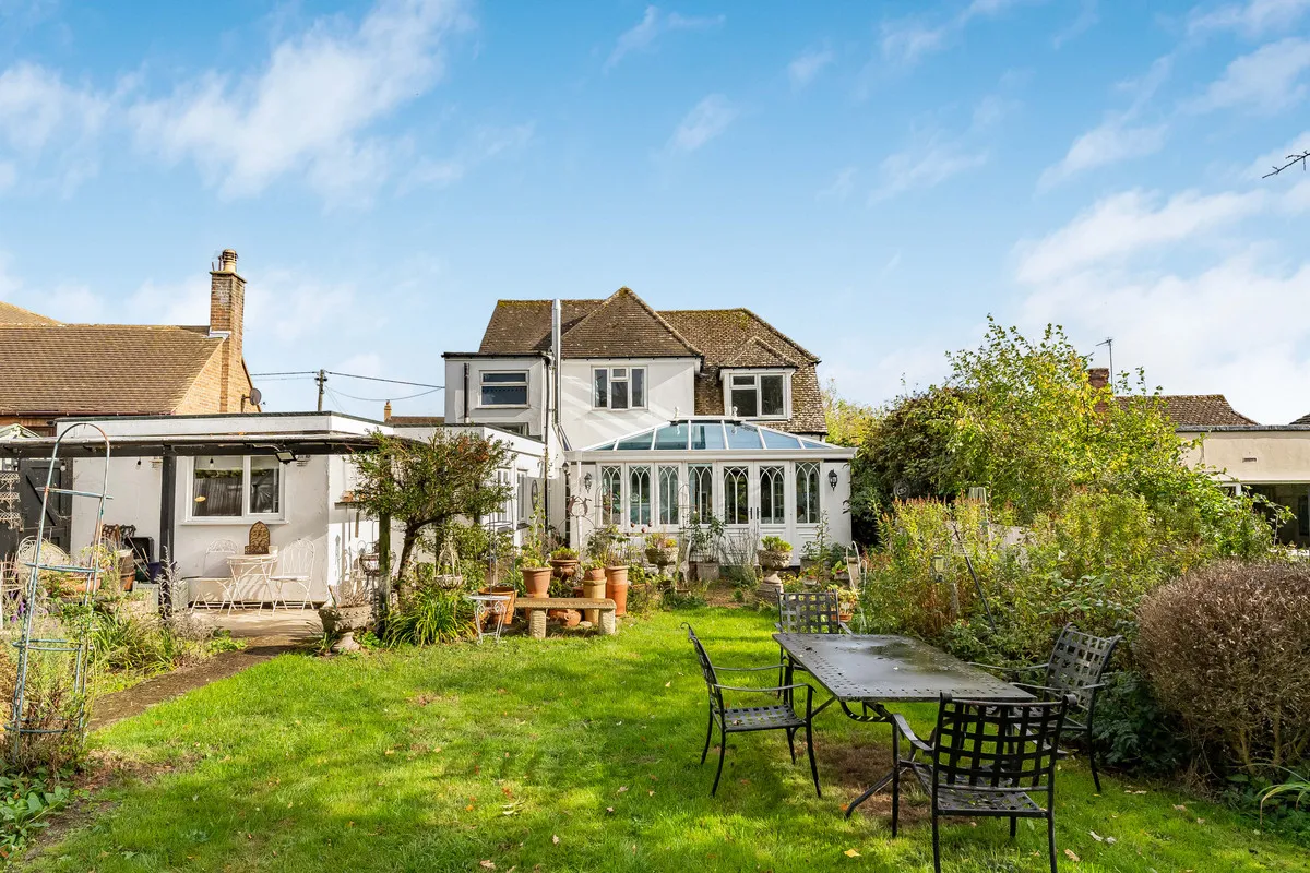 Common Road, North Leigh, photo 43