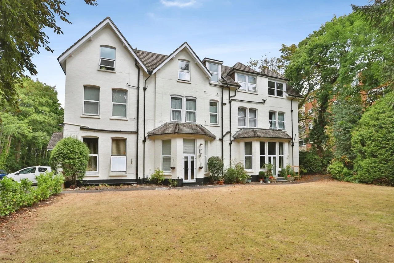 1 bed flat for sale, Knyveton Road, Bournemouth, BH1