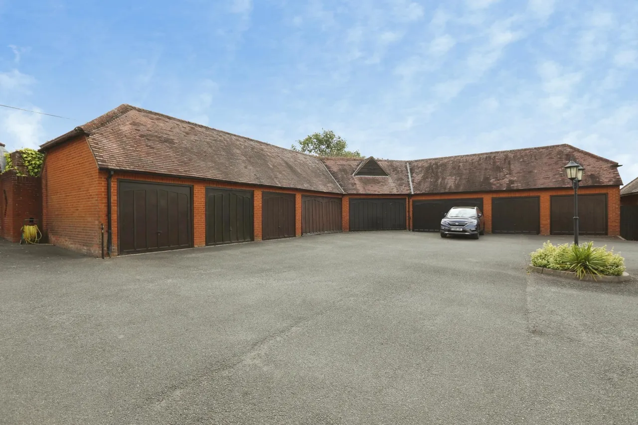 Rusper Road, Dorking, RH5, photo 19