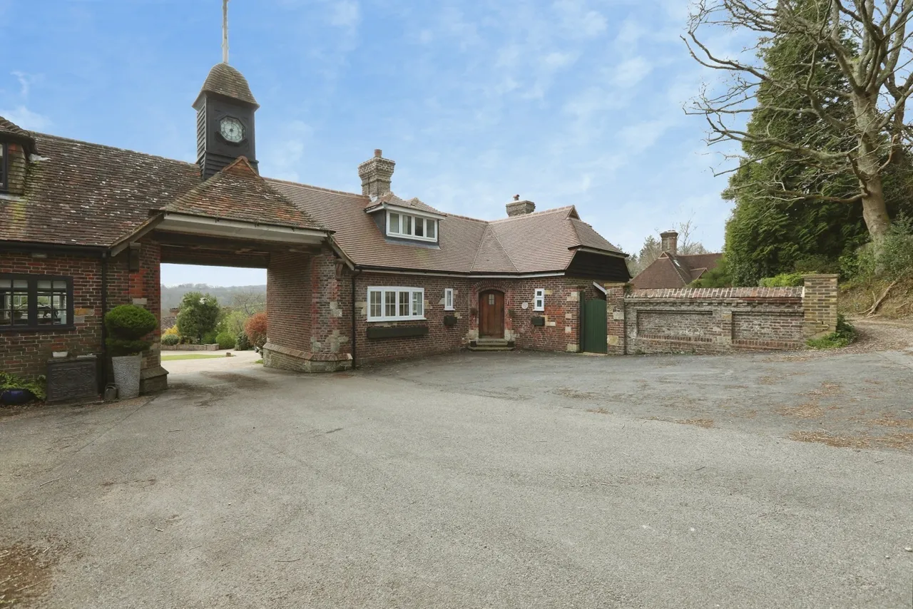 Wadhurst Road, Mark Cross, TN6, photo 2