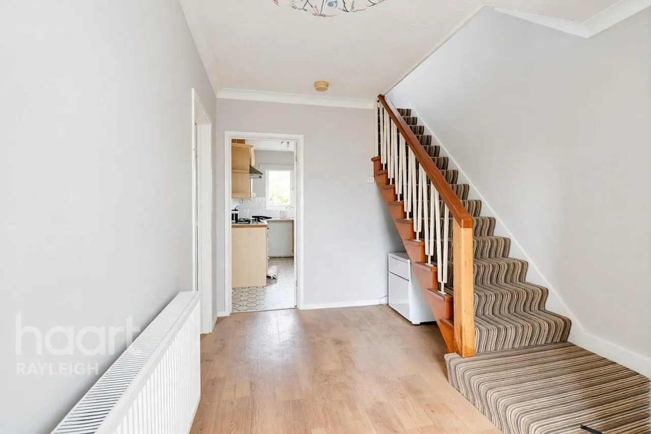 Green Lane, Leigh-On-Sea, SS9, photo 8