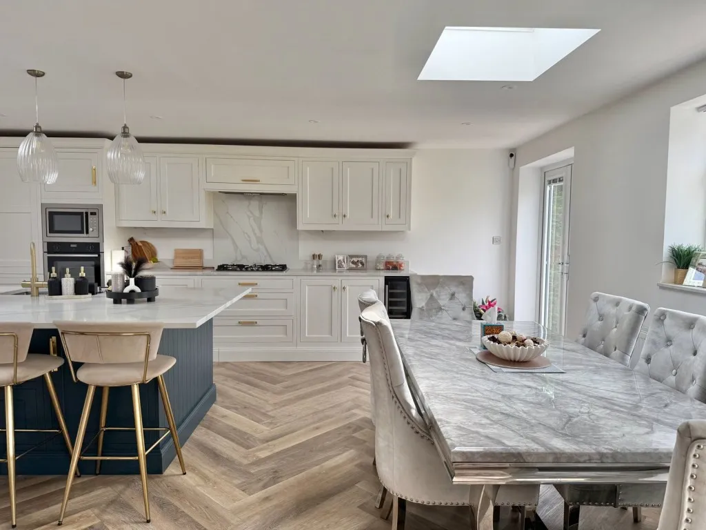 Bardsey ~ Albans Close, LS17, photo 14