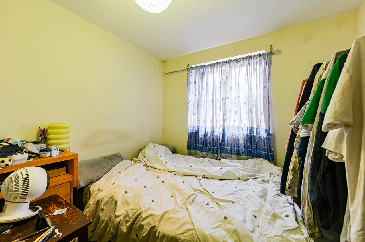 82 Harlinger Street, London, photo 6