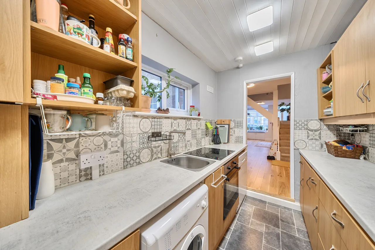 Cannon Road, Watford, WD18, photo 9