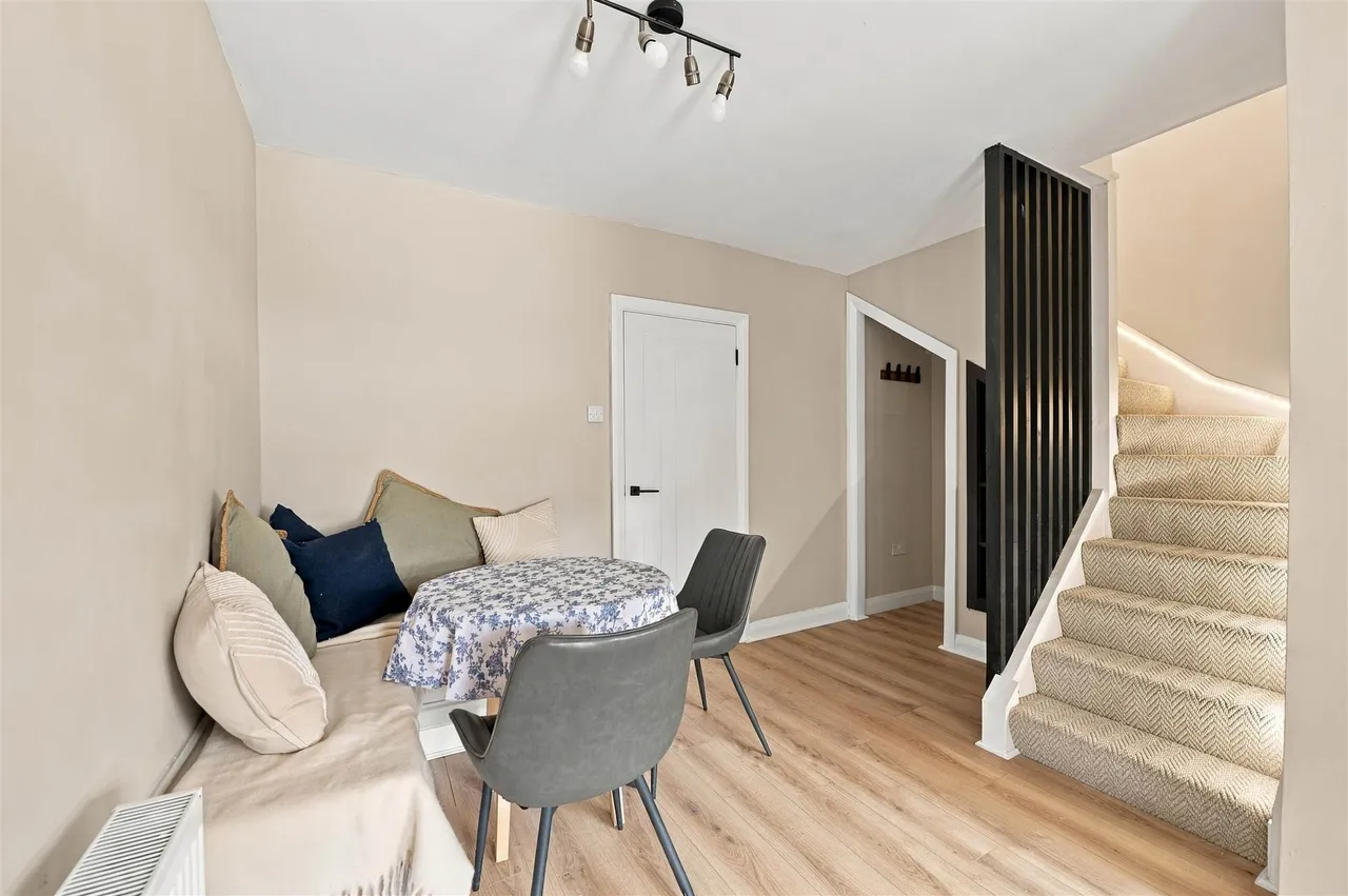 Sandymount, Lisburn, BT27, photo 6