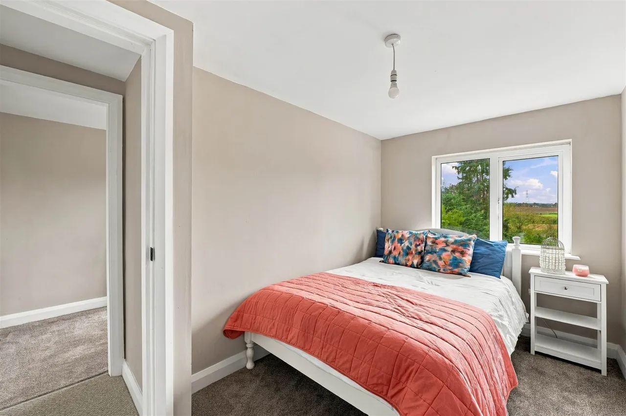 Sandymount, Lisburn, BT27, photo 15