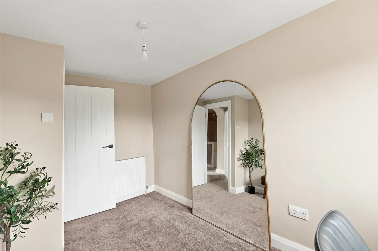 Sandymount, Lisburn, BT27, photo 18
