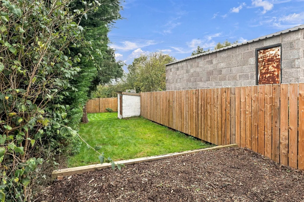 Sandymount, Lisburn, BT27, photo 23