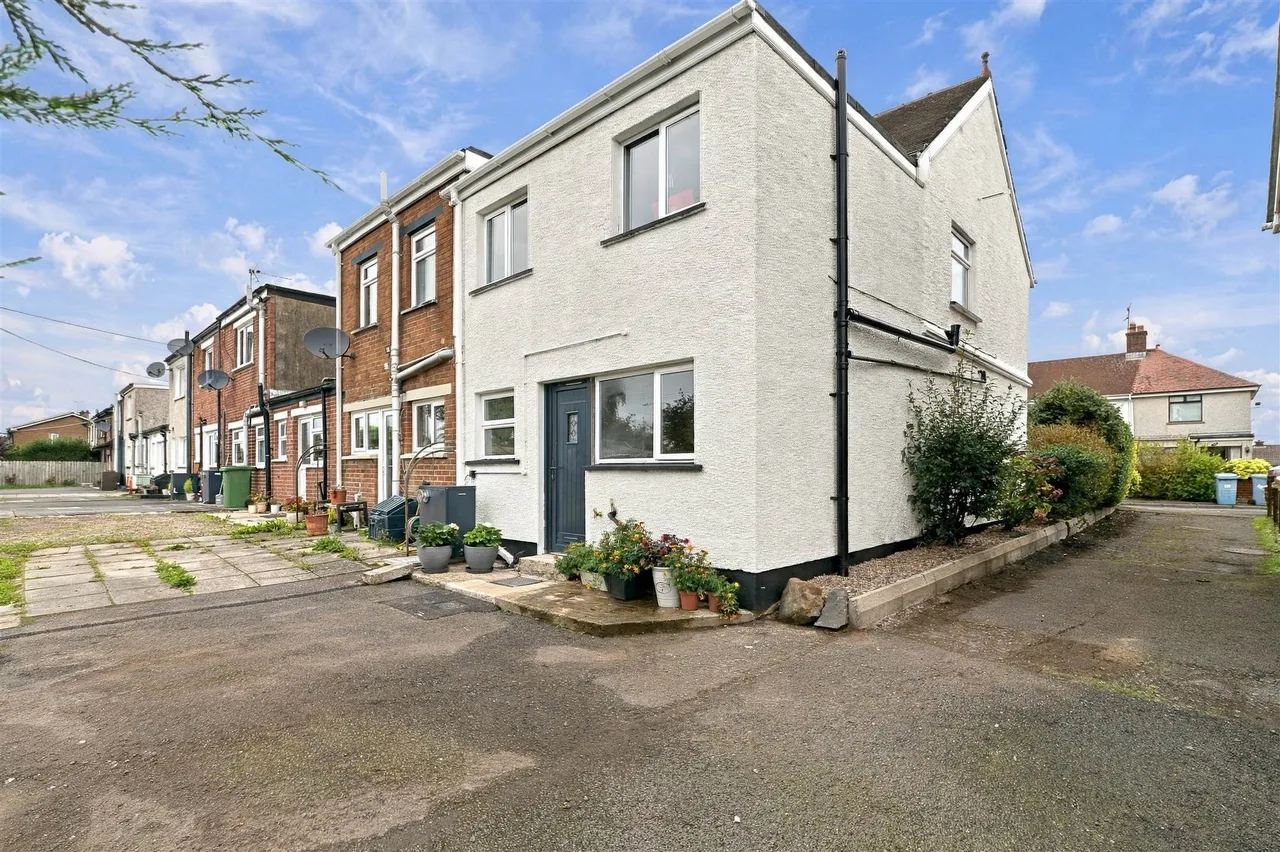 Sandymount, Lisburn, BT27, photo 21