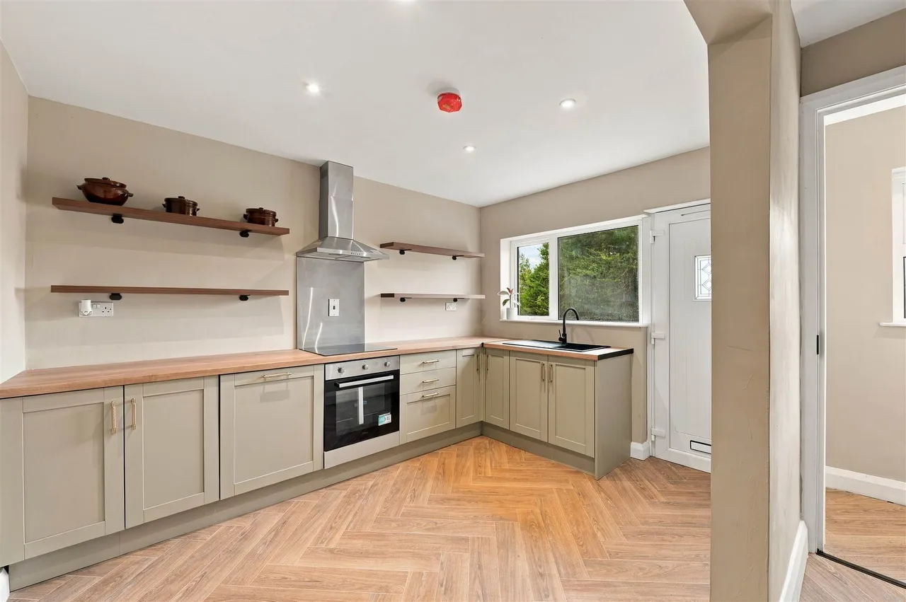 Sandymount, Lisburn, BT27, photo 8
