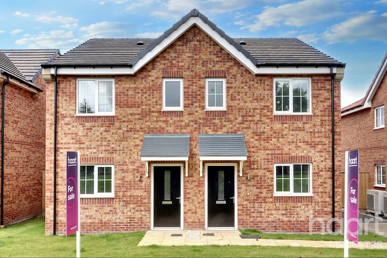 2 bed house for sale, Marquis Gardens, Old Dalby, LE14