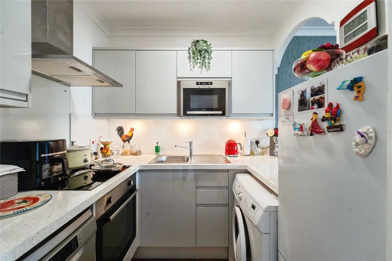 Ley Street, Ilford, IG1, photo 8