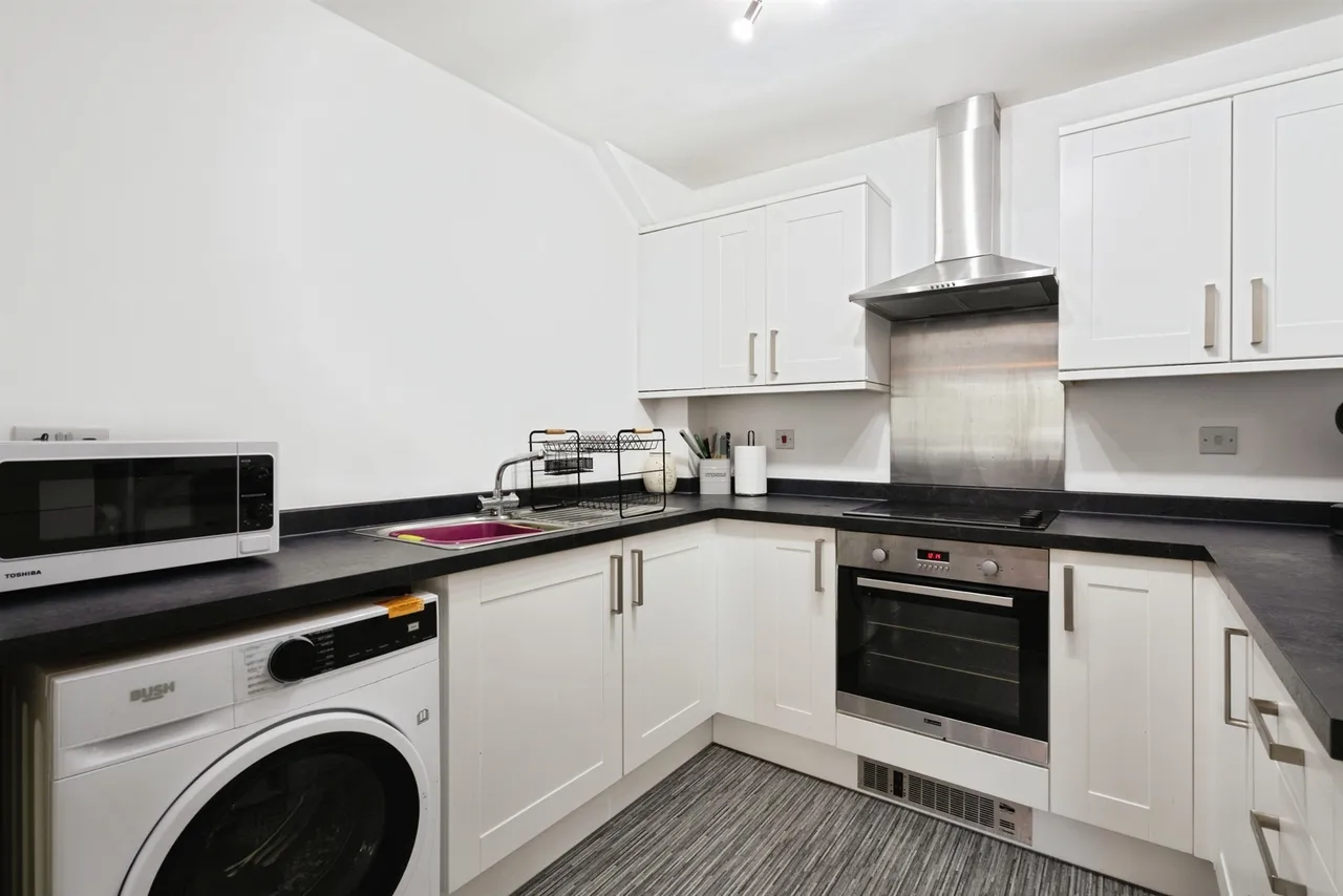 Boscombe Road, Amesbury, SP4, photo 2