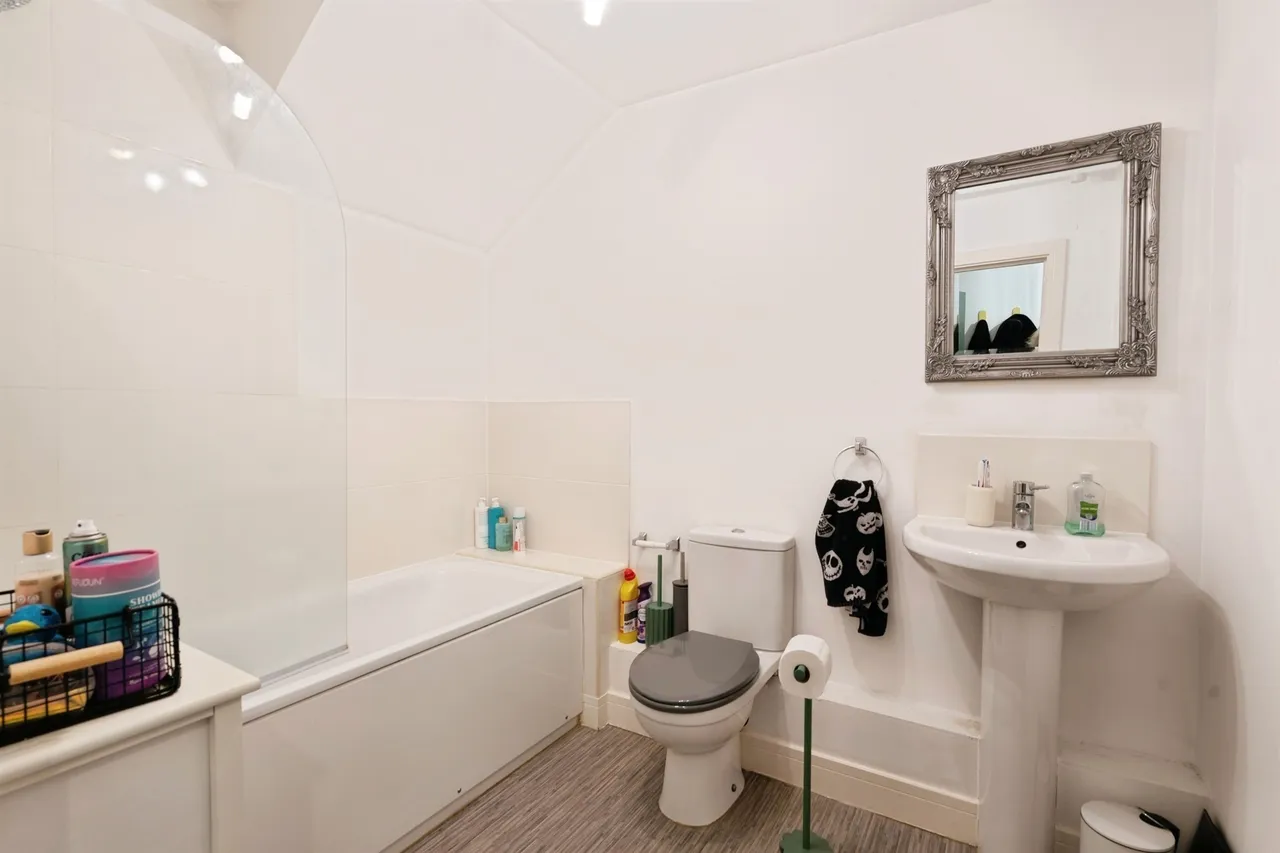 Boscombe Road, Amesbury, SP4, photo 11