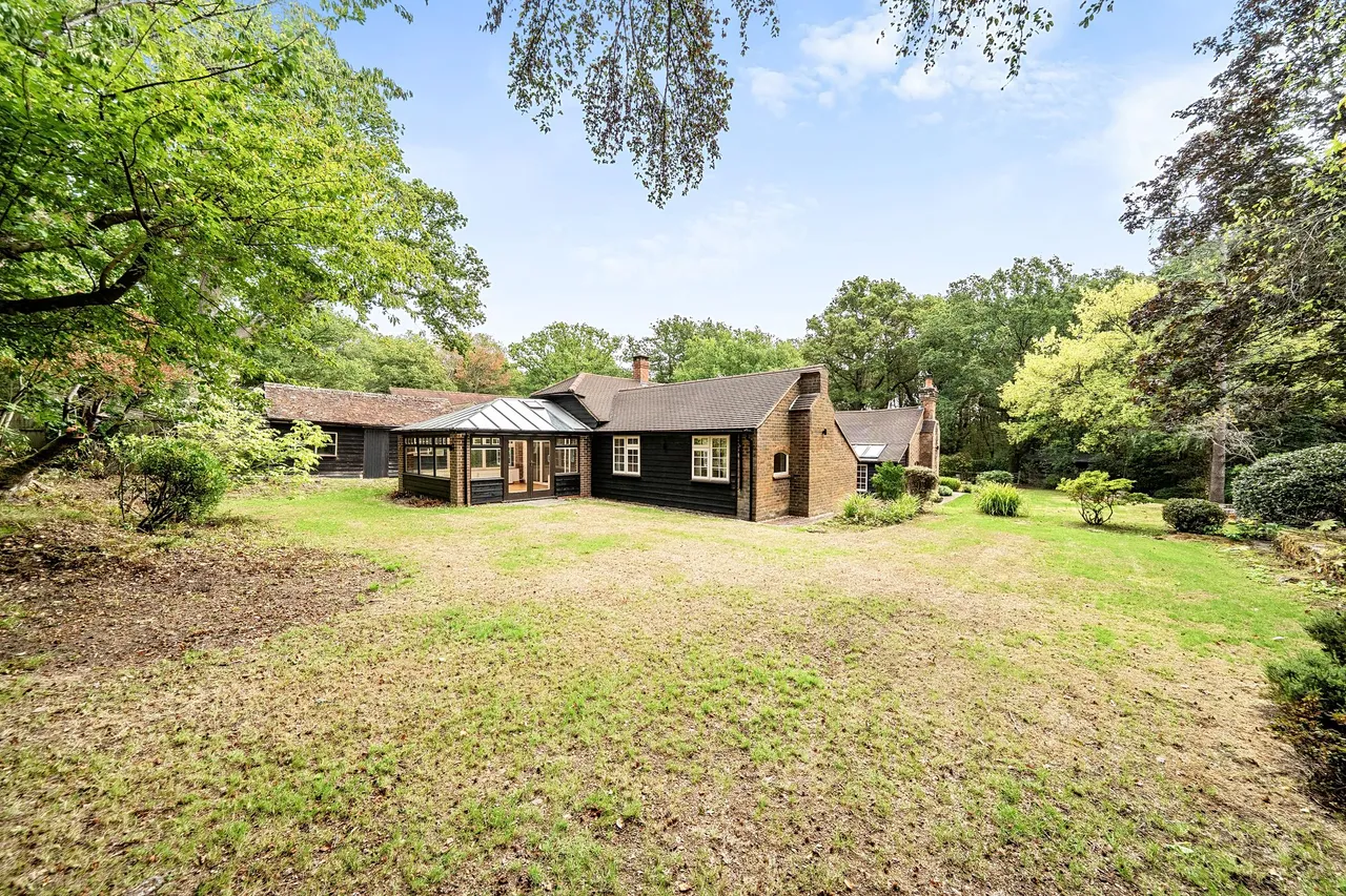 Brick Kiln Common, Wisborough Green, RH14, photo 21